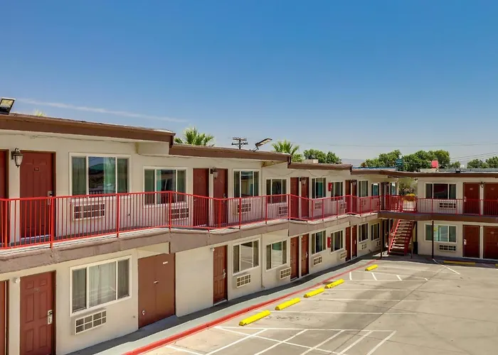 Red Roof Inn Needles