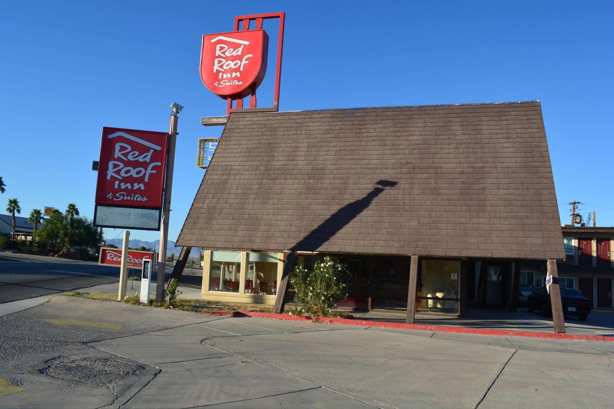 Red Roof Motel Needles